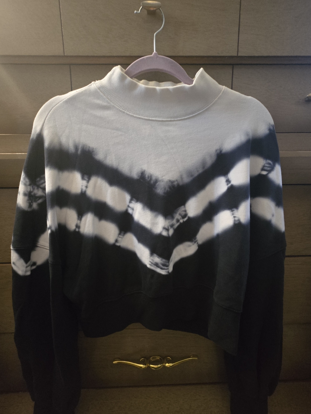 Fabletics Black & White Tie-Dye Mock Neck Pullover